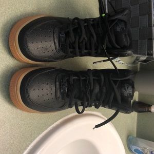 Air Force 1 high ‘07 gum bottom